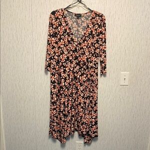 Women's 2X Perceptions Black & Pink Floral  Dress Design Size 2X